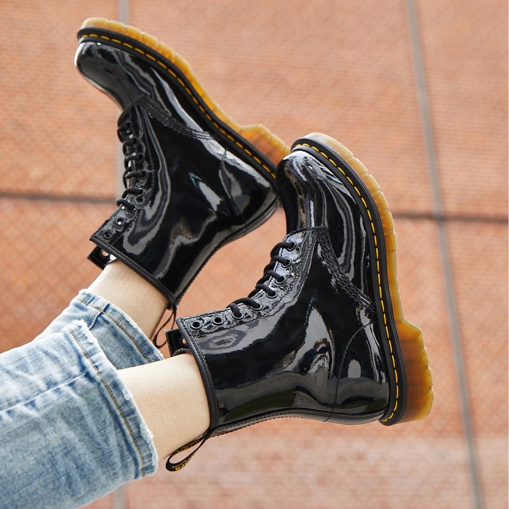 1460 Glossy Doc Marten Boots